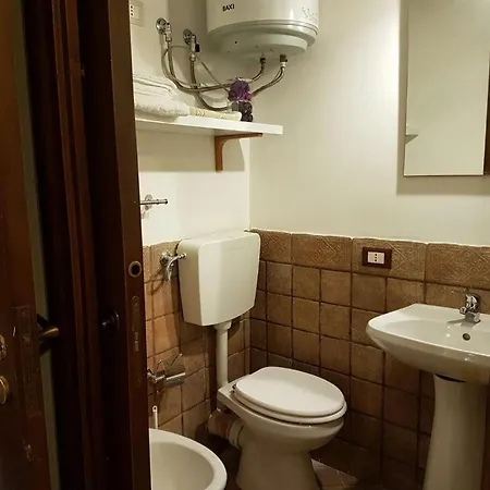 Le Case Del Vernagallo Apartment Palermo